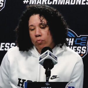 Kara Lawson Instagram - HOOPER