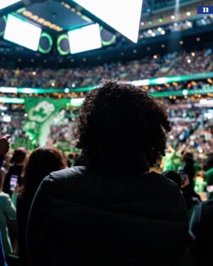 Kara Lawson Instagram - Thanks for the love Boston 💚