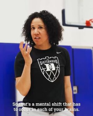 Kara Lawson Instagram - This Kara Lawson speech is always worth the listen 👏

(🎥 @dukewbb)