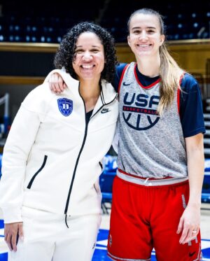 Kara Lawson Instagram - Full circle moment for Coach 💙