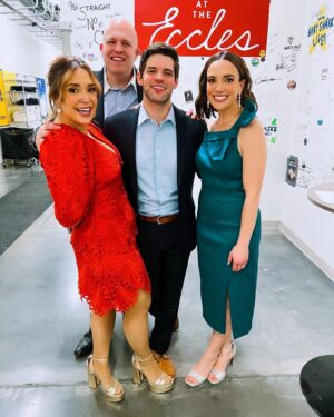 Kara Lindsay Instagram - Salt Lake City 3/9 with these fools that I like a lot
#LiveattheEccles
#BroadwayReview 
#🥰