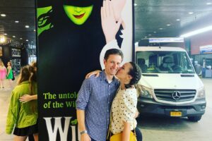 Kara Lindsay Instagram - Happy Wicked Day! @wicked_musical you’ve certainly changed our hearts for the better. 💕
This show has been a blessing for our family in more ways than one! So grateful. 
@kcmassey1

📷 @joanmarcus