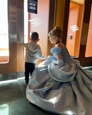Kara Lindsay Instagram - I’ll just… I’ll never recover.
My little Prince Charming escorting Cinderella on the Alaskan Disney Cruise. 

🥹

#photodumpcomingsoon