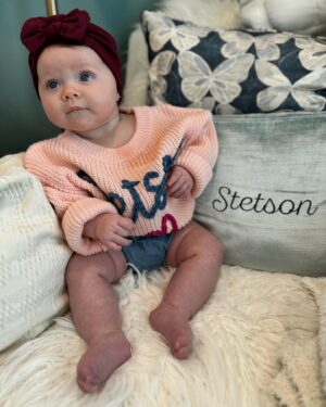 Kara Keough Instagram - 3 (and 3/4) months of this cutie. #StetsonLou #4thkidproblems