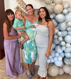 Kara Keough Instagram - Beautiful day showering @flkeough @shanekeough & Baby Girl MK 🤍