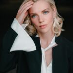 Kara Killmer Instagram - Shameless photo dump of some fun shots my man took after creatively turning the garage into a studio. 😂 Could be selling perfume or about to conduct an orchestra? 🤷‍♀️Thanks, boo.