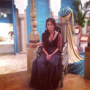Karen David Instagram - Back home and in front of my laptop, looking at photos and reminiscing on our beloved @galavantabc days. I’m a few days late - is it really 9 years already?! Happy 9th anniversary, #galavanters I’m so happy that our show continues to hold a special place in your hearts and to this day, bring in new fans to our show. Playing Isabella Maria Lucia Elizabetta, has been one of the best adventures of my life. I’m so glad our show happened - I’ve made family for life, and I will never stop thanking dearest, #DanFogelman for blessing me with such a dream role. @johnhoberg @klikkonthis @alanmenken @glennslaterlyrics @buckaroo8th #SusanVash @michaelkosarin Love you guys soooooooooo much. ❤️🙏🏾🙌🏾👑 Seasons 1 & 2 are available on @hulu and you can also watch on dvd via @amazon 💋• One of my fave songs to sing is “Love Is Strange”… ❤️