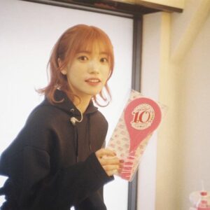 Karen Miyama Instagram - #フィルム整理中 

2023.1.22
これが今年の初めだなんて信じられない。
この時期というと舞台の方がカバーデビューでバタバタしてたっていうのもあって食欲がものすごくて。
クレープ、ドーナツ、ケーキ、ケータリング…ずっと食べてたな。
ライブ後に弁当泥棒してたらばれました。
