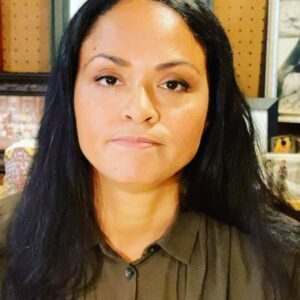 Actress Karen Olivo HD Instagram Photos and Wallpapers February 2021