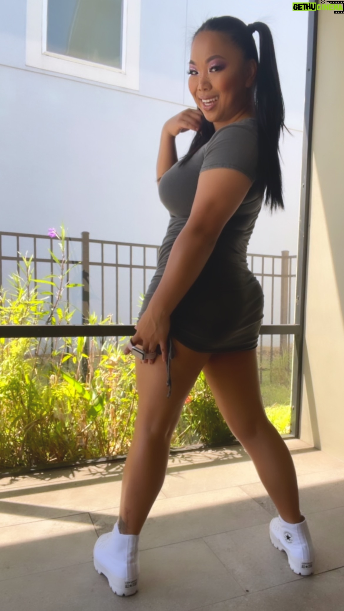 Karen Yu - 10K Likes - Back that azz up