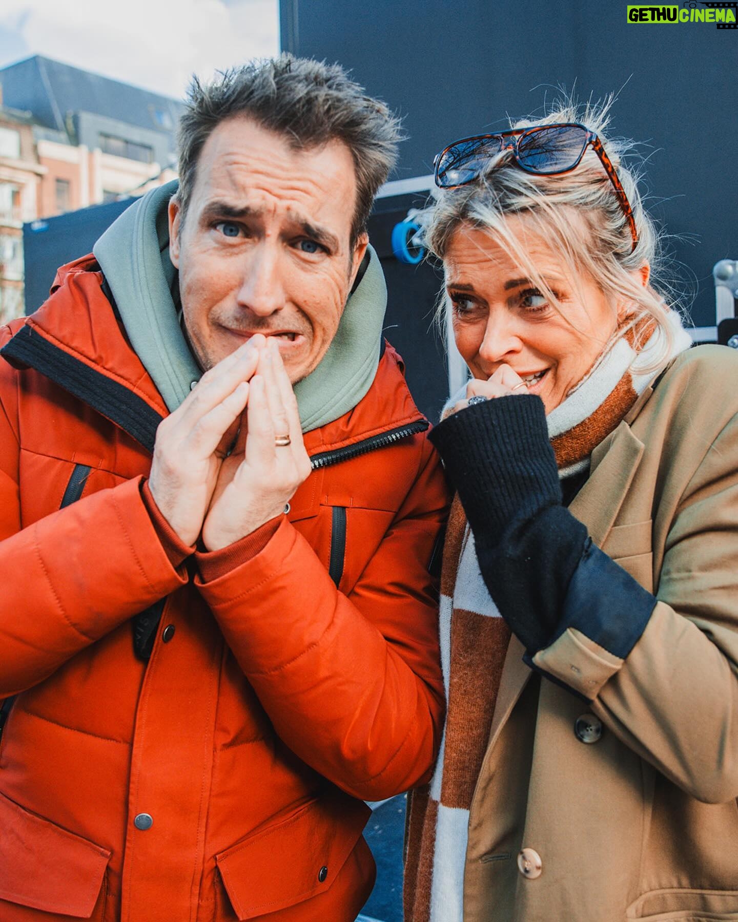Karen Damen Instagram - Wat een bedrag! 😱 Je zou voor minder een gekke bek trekken. 🤪 Succes om dat morgen te overtreffen in Limburg @noragharib en @bart.appeltans. #degrotejezactieweek