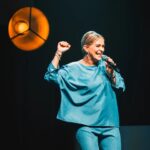 Karen Damen Instagram - Karen Damen pakte gisteren Arenberg in én deed een volle zaal ontploffen tijdens haar première van 'De Eerste Keer'. Wat een avond! 📷 @julierommelaere