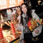 Karen Mok Man-Wai Instagram - 新的一年❣️龍光煥發🌟 Radiant Beginnings in the New Year✨ #莫文蔚 #KarenMOK #莫貓寶貝來拜年 #新年快樂 #龍年行大運 #龍年大吉 #LunarNewYear #YearoftheDragon #tommyhilfiger