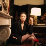 Karen Mok Man-Wai Instagram – French Chic🌹

👗 @shiatzychen
📸 @ffflyy2
💇‍♀️💄@jingyi_hmua

#ShiatzyChen #AW2425 #PFW #PFW24 
#莫文蔚 #KarenMOK
