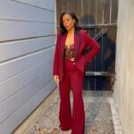 Karen Pittman Instagram - 🍎🏆❤️ @themorningshow @marciahamilton @seanharrismakeup @patriciablack @albrightfashionlibrary @eliesaabworld @gucci