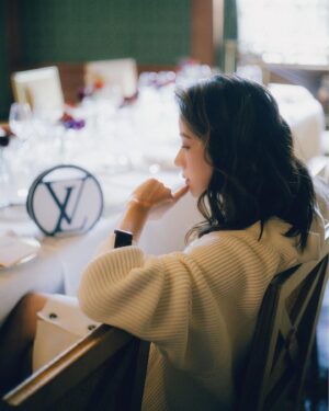 Karena Lam Kar-Yan Instagram - Louis Vuitton SS24 
📍Hotel Shangri-La Paris 

#photo @harrisontsui 
#makeup @wi11wongofficial 
#hair @kristywailing 
#wardrobe @louisvuitton