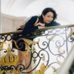 Karena Lam Kar-Yan Instagram - Louis Vuitton SS24 📍Hotel Shangri-La Paris #photo @harrisontsui #makeup @wi11wongofficial #hair @kristywailing #wardrobe @louisvuitton