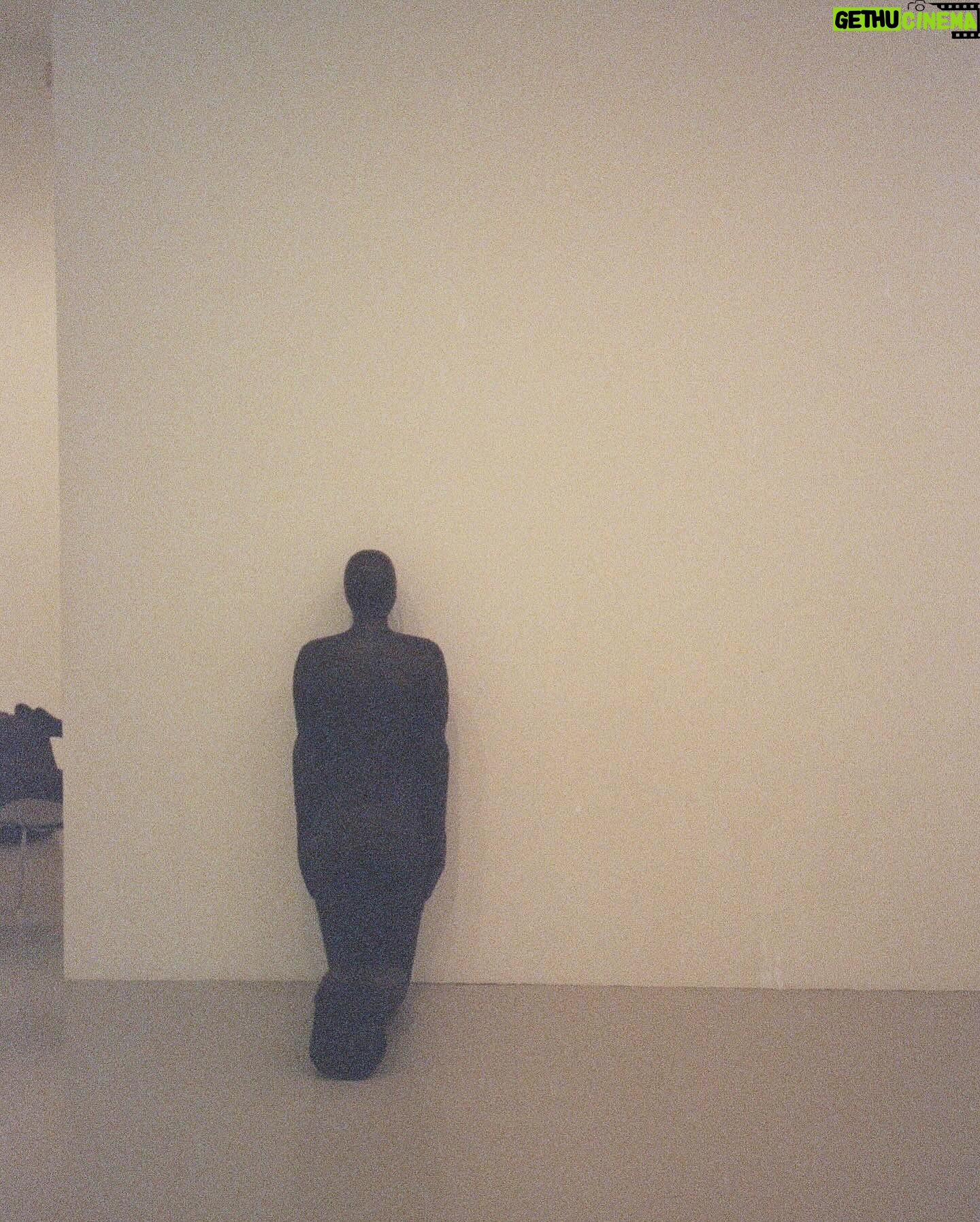 Karena Lam Kar-Yan Instagram - Rodin & Gromley #filmcamera @museerodinparis
