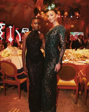 Karidja Touré Instagram - Hier soir à la soirée de Gala de la Fondation Children of Africa dans mon pays 🙂🇨🇮 
📸 @codepukstudio