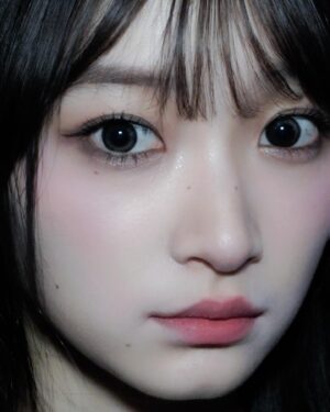 Karin Miyamoto Instagram - ♡

強い女メイク💄✨

自分にはこういう系統のメイク似合わないしな
って諦めて生きてたけど
あまりにも写真がなくてメイクくらいしか
変わり映えするものがなかったのでやりました😂

#強めメイク
#メイク