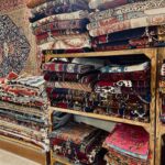 Karine Vanasse Instagram - Du voyage de RU dans le reste du Canada, au tapis, mystères et montgolfières de la Cappadocia en Turquie en passant par un toutou de centre d’achat magogois ; janvier, j’ai tout aimé. Et février; tes 2 premiers jours me suffisent déjà pour te célébrer tout le reste du mois. 🤭