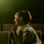 Karine Vanasse Instagram - Dans un cinéma près de chez vous 🍿 | dimanche 14 janvier 20h sur @icirctele DP: Michel Valiquette Patrick Morin Son: Gabrielle Pepin Dominique Greffard Mix: Mathieu Lacourse / Studio Bulldog Colo: Vickie-Lynn Roy Realisation : Frédéric Nassif Producteur au contenu (entre autres!) : Jocelyn Lebeau