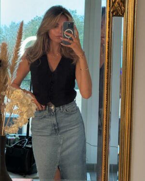 Karla Bchir Instagram - Few minutes ago…
The glowy skin come from @charlottetilbury