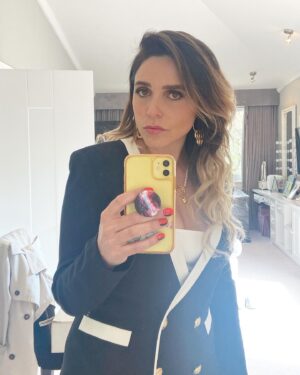 Karla Cossío Instagram - ✨Pilar✨
Gracias por tantos aprendizajes, por este regreso. 
¡Y gracias a ustedes por compartir conmigo!
♥️♥️♥️ Están en mi corazón