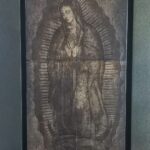 Karla Cossío Instagram - La Madre. Mi abuela Margarita era muy Guadalupana. Tanto, que de cariño le decía "Lupito" a mi papá. Yo aún llevo la medalla de la Virgen de Guadalupe que me dieron mis papás cuando era pequeña.
