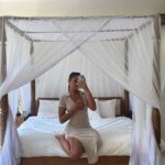 Karma Bridges Instagram - Will forever love to see this world 🇰🇪