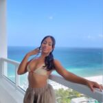 Karma Bridges Instagram - Summer loving