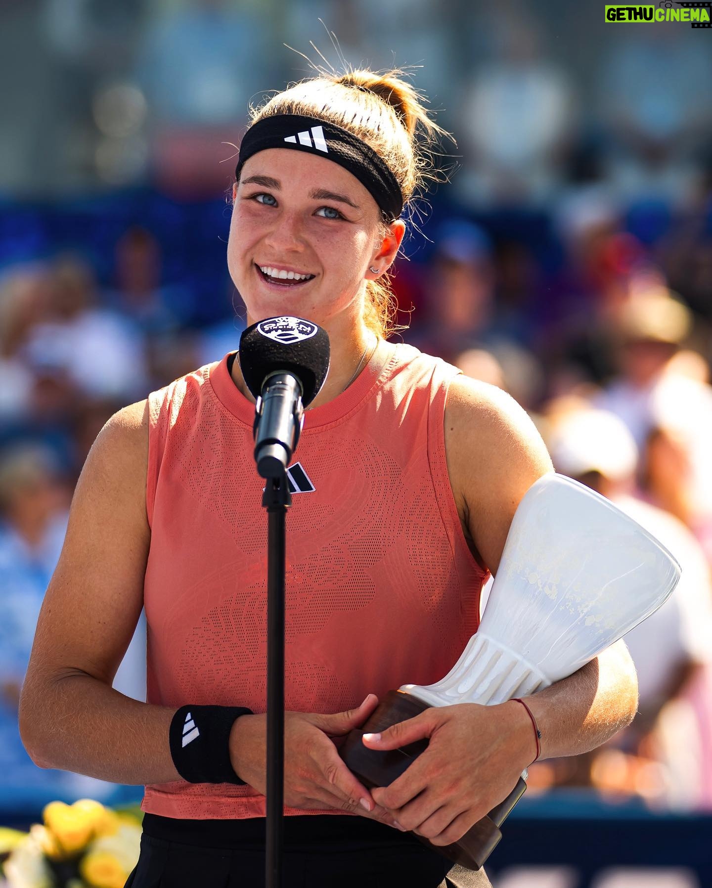 Karolína Muchová - 26.2K Likes - What does being in the top10 mean to me?
It’s a reflection of a journey that wasn’t always smooth, but was filled with passion, determination and love for tennis. Cincinnati, thank you for taking a part in it.
And thank to all of you for your unwavering support! 🙏🏼❤️