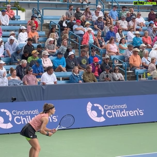 Karolína Muchová - 26.2K Likes - What does being in the top10 mean to me?
It’s a reflection of a journey that wasn’t always smooth, but was filled with passion, determination and love for tennis. Cincinnati, thank you for taking a part in it.
And thank to all of you for your unwavering support! 🙏🏼❤️