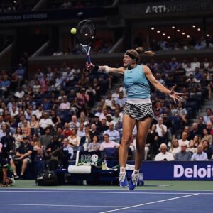 Karolína Muchová Instagram - Night match on Arthur Ashe stadium. 
It doesn’t get much better than that ✨