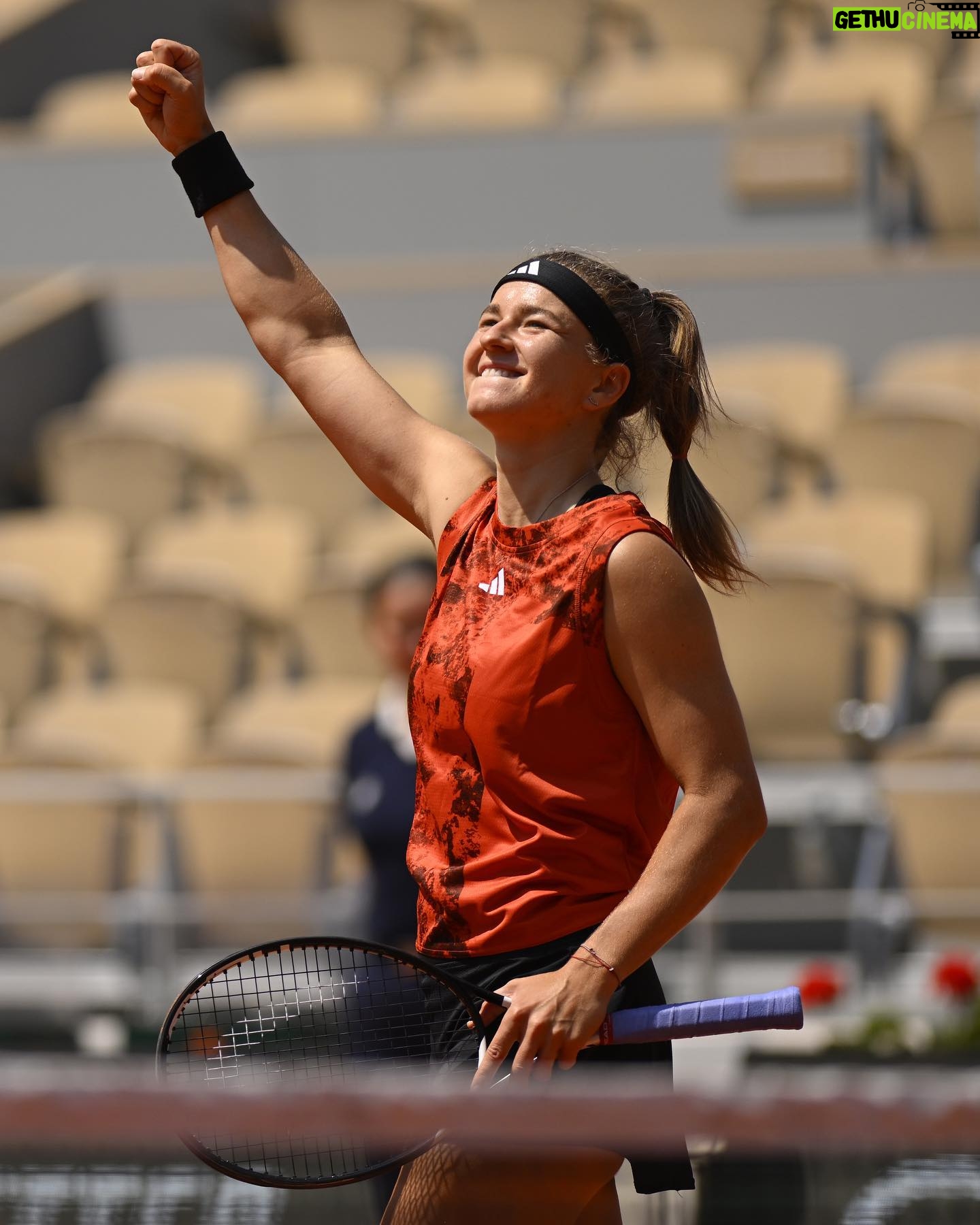 Karolína Muchová - 15.4K Likes - All smiles for the semifinals 😀
📸 @julien.crosnier @philmontigny / @fftennis
#RolandGarros