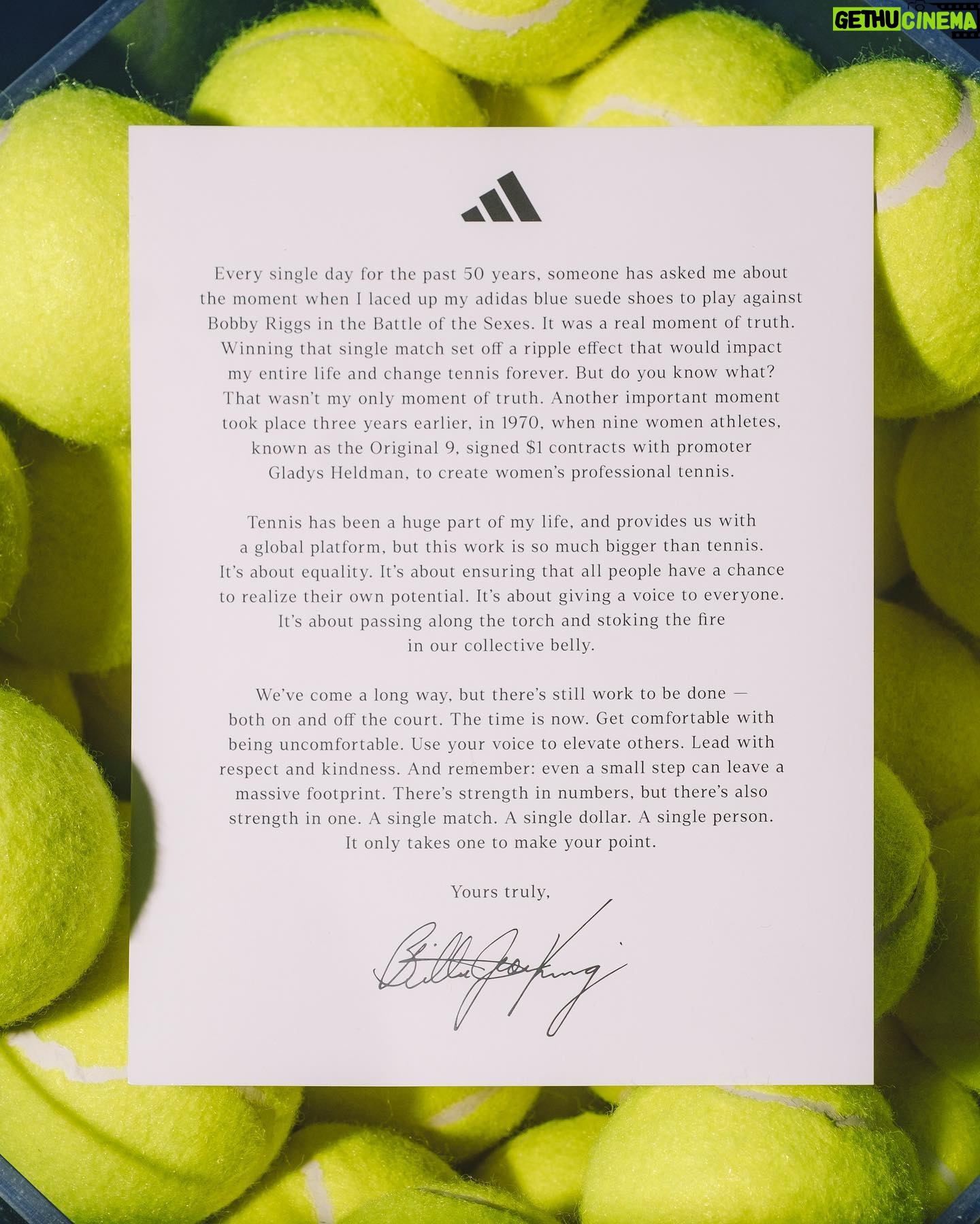 Karolína Muchová - 16.2K Likes - Celebrating equality on the court! Thank you @billiejeanking for paving the way 💙
