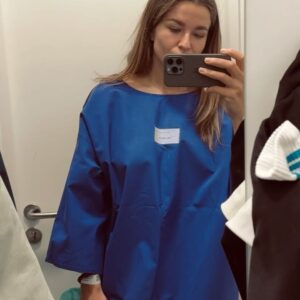 Karolína Muchová Instagram - Life Lately 🌪️
1. Cover me in sunshine ☀️
2. Life is not perfect but your sneakers can be
3. Happy family postcard 
4. Not so funny Karolina 🤦🏼‍♀️
5. Food blogger 2.0
6. Back in business 👔
7. Weightlifting these days 🫥
8. ✂️✂️✂️
9. Therapy 💃🏼