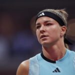 Karolína Muchová Instagram – Hi fans & friends. This isn’t my favourite thing to share especially at the start of a new season, but unfortunately the pain in a wrist came back in the middle of my tennis preparation. 
I therefore have to postpone the start of the season and fully heal my wrist first. It’s frustrating but I have to keep positive, recover and get ready for the rest of the year.
See you in 2025 @australianopen 💙