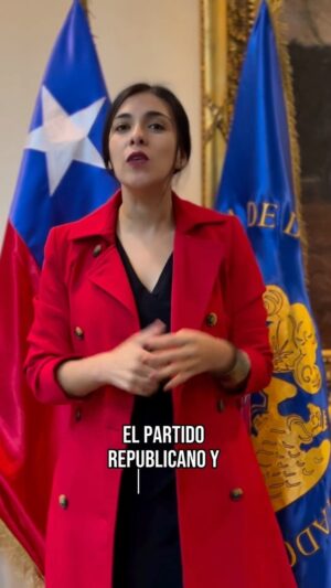 Karol Cariola Instagram - Se rechaza la censura a la mesa, presentada por la bancada del Partido Republicano.

Agradezco a cada uno y cada una de mis colegas por la confianza depositada en la mesa y también a quienes han decidido darnos una oportunidad, ya que una censura presentada a 24 horas de haber asumido, claramente no tiene sustento. También quiero agradecer a cada persona que me ha hecho llegar sus cariños y felicitaciones. Seguimos trabajando, no hemos tenido ninguna pausa, se nos viene una agenda legislativa muy activa esta semana. Hoy acabamos de aprobar el proyecto de ley para la reconstrucción de viviendas y reactivación económica en la #QuintaRegión producto de los incendios; mañana votaremos el proyecto que amplia la dotación de La Policía Marítima de la @armada_chile para tener más herramientas que nos permitan combatir otra frontera del crimen organizado, y además, veremos la ley corta de Isapres y fortalecimiento de @fonasachile .

Continuaremos trabajando por las causas que realmente son importantes para la ciudadanía.