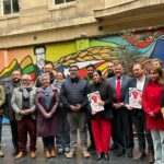 Karol Cariola Instagram - REUNIÓN CON LA DIRECTIVA DE LA CENTRAL UNITARIA DE TRABAJADORES✊🏼 Esta mañana junto al vicepresidente @ericaedojeldres la diputada @aleplacencia y los diputados @luiscuellodiputado @giordanodiputado y @danielmelodiputado sostuvimos una reunión junto a la directiva de la CUT @cutchileoficial encabezada por su presidente @davidacunamillahueique quienes hicieron entrega del Manifiesto Social que recoge las principales demandas de la Central🔴 👉🏼 Como mesa pondremos a disposición de todos los parlamentarios y parlamentarias los once puntos del Manifiesto Social que responde a las demandas de diferentes organizaciones sociales que abarcan a trabajadores del sector público y privado de los sectores de la salud, transporte, además de representantes de pobladores y pymes.