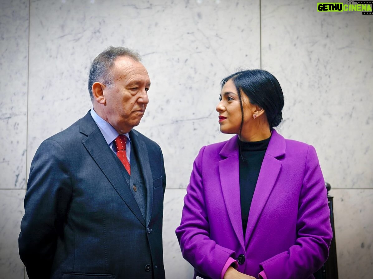 Karol Cariola Instagram - #CuentaPúblicaPresidencial 🇨🇱 Esta mañana, junto al presidente del Senado, @senadorjosegarciaruminot y el secretario general del Senado, Raúl Guzmán, recorrimos el Salón de Honor del Congreso Nacional para alistar todos los detalles para este sábado 01 de junio. ✅ 📍Desde el Congreso Nacional, nuestras funcionarias y funcionarios tanto del @senadochile como de la Cámara de @diputadasydiputadoscl han trabajado intensamente durante varias semanas en los preparativos para esta tercera Cuenta Pública del Presidente @gabrielboric 👏 📸 @pablo_ovalle_isasmendi