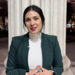 Karol Cariola Instagram - ¿Conocen el proyecto de ley que fortalece el rol preventivo de los municipios en materia de seguridad? 🚨 ☝🏽 Acá les cuento los principales avances que trae esta iniciativa que este miércoles despachamos de la Cámara de @diputadasydiputadoscl , y que fue impulsada por la @subseprevdelitobiobio @eduardovergara_spd para fortalecer la seguridad municipal y dotar a los gobiernos locales de mejores herramientas para prevenir y enfrentar la delincuencia. 👀 Ahora pasa al Senado y esperanos su pronta tramitación para que se convierta en Ley ✅