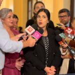 Karol Cariola Instagram - Con la unanimidad de los comités parlamentarios de todos los sectores políticos de la Cámara de @diputadasydiputadoscl hemos acordado despachar Ministerio de Seguridad Pública y RUF esta semana: 1-Jueves: comisiones unidas de Seguridad y Constitución, seguirán legislando RUF hasta total despacho. 2-Viernes por la mañana: comisión de Seguridad y Hacienda despacharán proyecto que crea el Ministerio de Seguridad Pública (que está muy avanzado en su tramitación y quedan muy pocos artículos). 3- Convocaré viernes por la tarde sesión especial en sala, de 16:00 a 19:00 horas para despachar ambos proyectos.