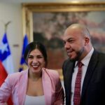 Karol Cariola Instagram - Me reuní con Presidenta de la Cámara @karolcariolaoliva para abordar la agenda de #Prevención y #Seguridad, la creación del Ministerio de Seguridad y revisamos el informe anual de homicidios, que destaca una baja del 6% en la tasa nacional de víctimas. Seguimos trabajando por #MásSeguridad