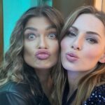 Karolina Muller Instagram - Tag your bestie that you love to share secrets with. 🤫🤫 🤫🖤🖤🖤 #gossipgirledits #bestiegoals #karolinamuller #bellazofia #champagne🍾 🥂at @fairmontgrandhotelgeneva @floortwobar