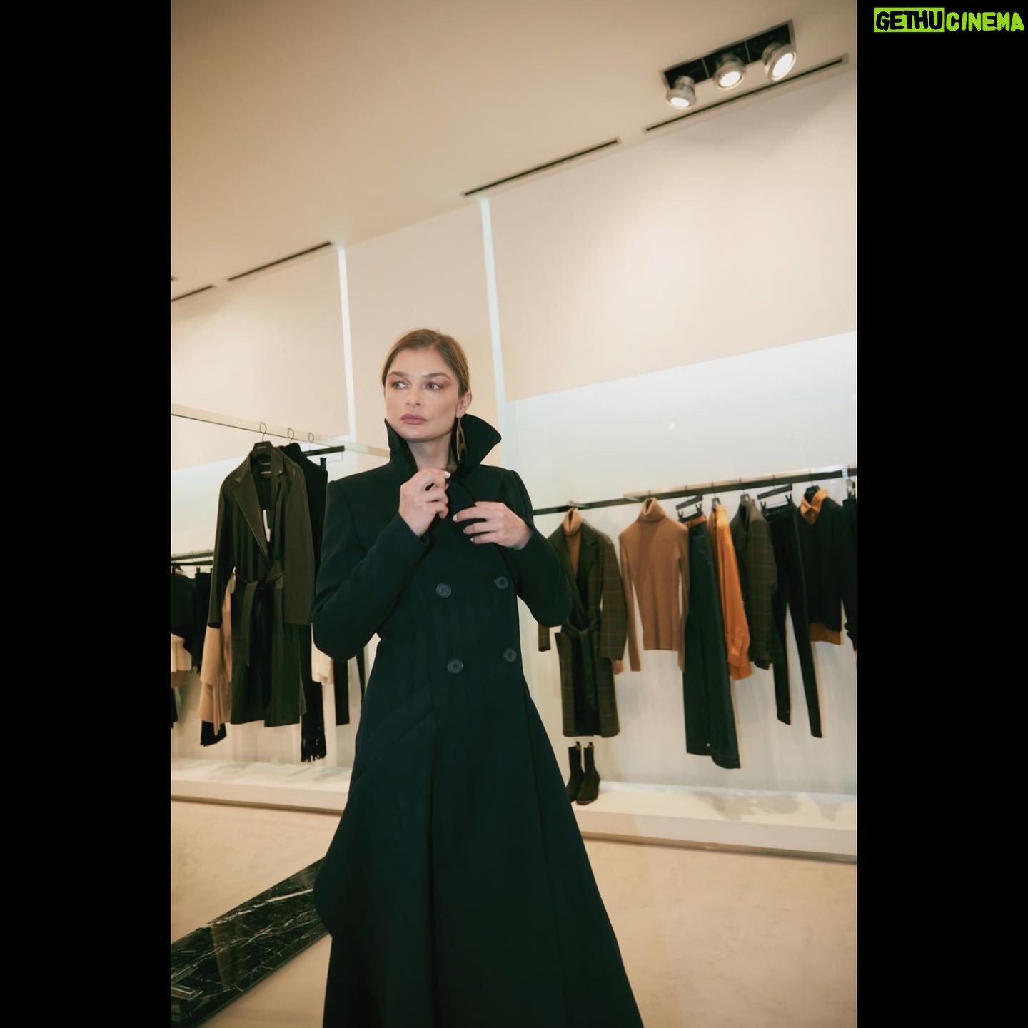 Karolina Muller Instagram - Très Chic @barbarabuiofficial Such a pleasure to be a guest at this wonderful collection presentation during this year’s Paris Fashion Week . . . . . #chic #classy #classychic #barbarabui #classyoutfit #classywomen #clothing #fashionluxury #fashionmodel #fashionphotography #fashionstyle #luxuryfashion #luxuryfashionbrands #luxuryfashionworld #luxurylife #luxurystyle #modeling #modellife #modelmanagement #streetstyle #streetwear #streetwearbrand #streetwearfashion #urbanfashion #urbanwear #actor #celebrity #pfw #karolinamuller #karolinamullerofficial @karolinamullerofficial