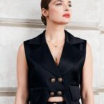 Karolina Muller Instagram - Bilquis! It’s so nice… It must be illegal… So take it easy…. Let me tell you…🎵🎵🎵🔝🔝🔝🎶🎶🎶… 100% natural silk only made in Poland @bilquis_love Photo credit @gosiablasiak_ Makeup & Hair @by_catnel Jewelry @veraklau #trendalert #trendingnow #advertising #photography #adcampaign #exploremore #fashionstyle #celebstyle #madeinpoland #silk #luxuryfashion #luxurystyle #bilquis #bilquislove #madeinpolandwithlove #ootdfashion #wspierampolskiemarki #polskamarka #polskakobieta #moda #jedwab #picstitch #photooftheday #luxurylifestyle #celebfashion #actress #model #celebrity #karolinamuller #karolinamullerofficial @karolinamullerofficial