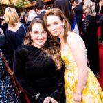 Karoline Herfurth Instagram – In bester Gesellschaft beim @filmpreis ♥️

Styling: @leenazimmermann 
Danke @mytheresa.com ♥️
H&M: @steffiwillmann 
Schmuck: @lilianvontrapp 

Fotos:
1. @diesonja 
2. @clemensporikys 

@weleda_ag