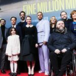 Karoline Herfurth Instagram - Die Gang feiert #einemillionminutenfilm 🤍✨ Ab 1. Februar im Kino . . . Fotos: @jonashuckstorf