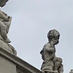 Karyn Parsons Instagram - Thank you, @comicconbrussels for giving me another opportunity to visit this beautiful city and connect with the lovely people there! I also got a chance to meet and spend time with new friends, as well as finally reconnect with my girl @girl_boss_xoxoxo ! 😘 @liam.j.mcintyre , @kennjitsu, #johnrhysdavies, @lukaperosofficial 🇧🇪 ✍🏽🦹🏽‍♂️🧝‍♀️💕